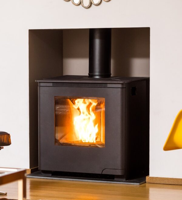 Island Lundy 8 Conventional Flue Ecodesign Boiler Pellet Stove